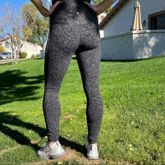 Lululemon Align HR Pant 28” - Picture 5 of 8